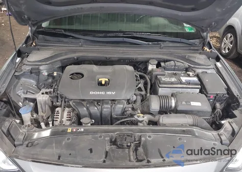 2018 Hyundai Elantra Limited из США, поврежденный, VIN KMHD84LF2JU575403